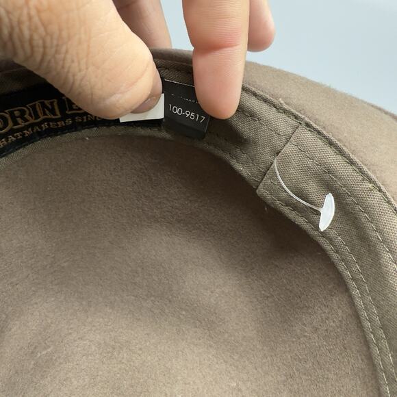 Goorin Bros Wool Fedora Hat Medium Brown Gray Band Feather Accent New with Box - Picture 10 of 10